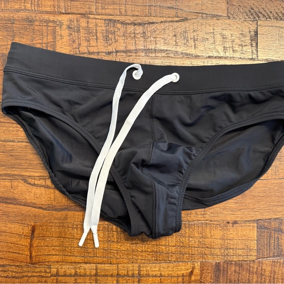 2xist Rio Black Swim Brief with White Drawstring - Picture 1 of 2